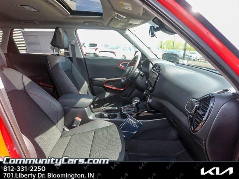 new 2025 Kia Soul car, priced at $24,668