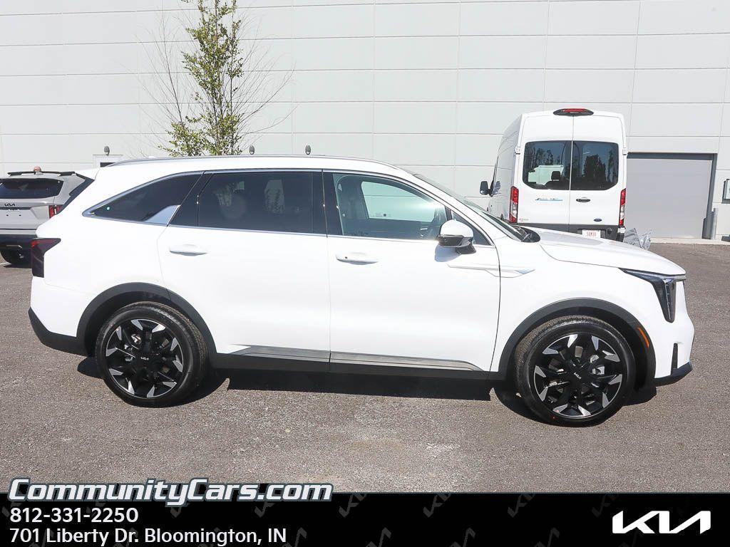 new 2026 Kia Sorento car, priced at $38,700