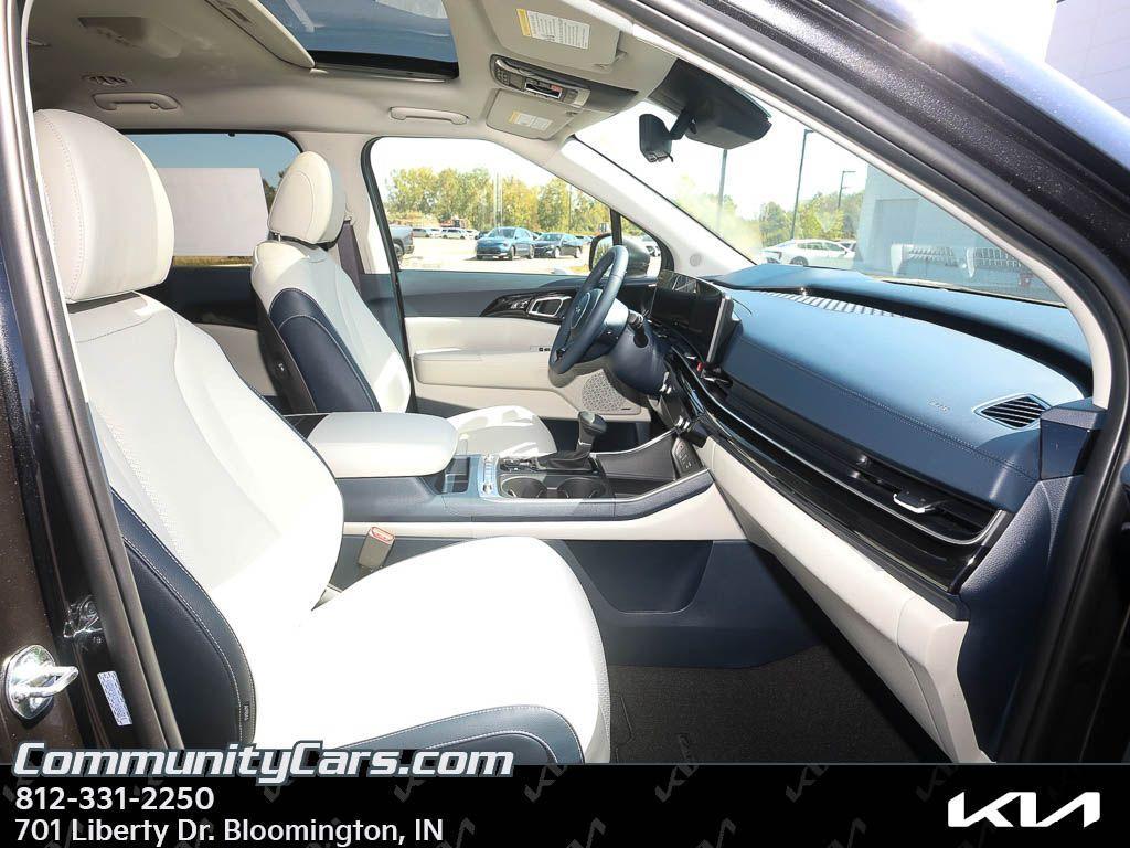 new 2026 Kia Carnival car, priced at $49,902