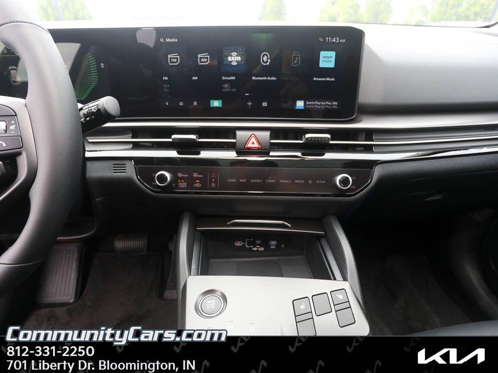 new 2026 Kia Sportage Hybrid car, priced at $35,222