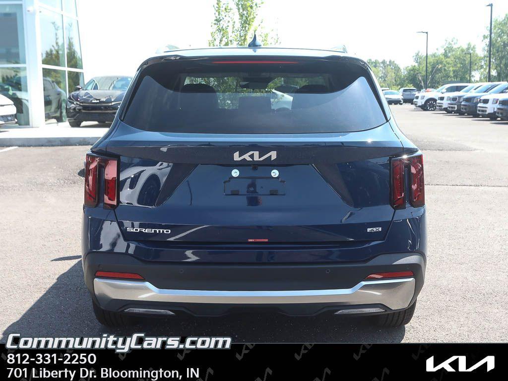 new 2025 Kia Sorento car, priced at $37,846