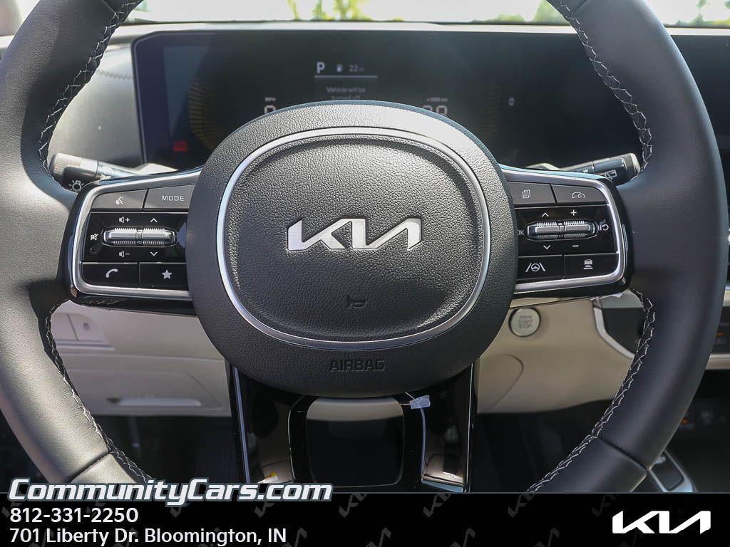 new 2025 Kia Sorento car, priced at $37,846