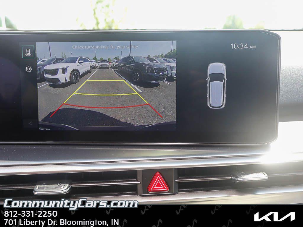 new 2025 Kia Sorento car, priced at $37,846