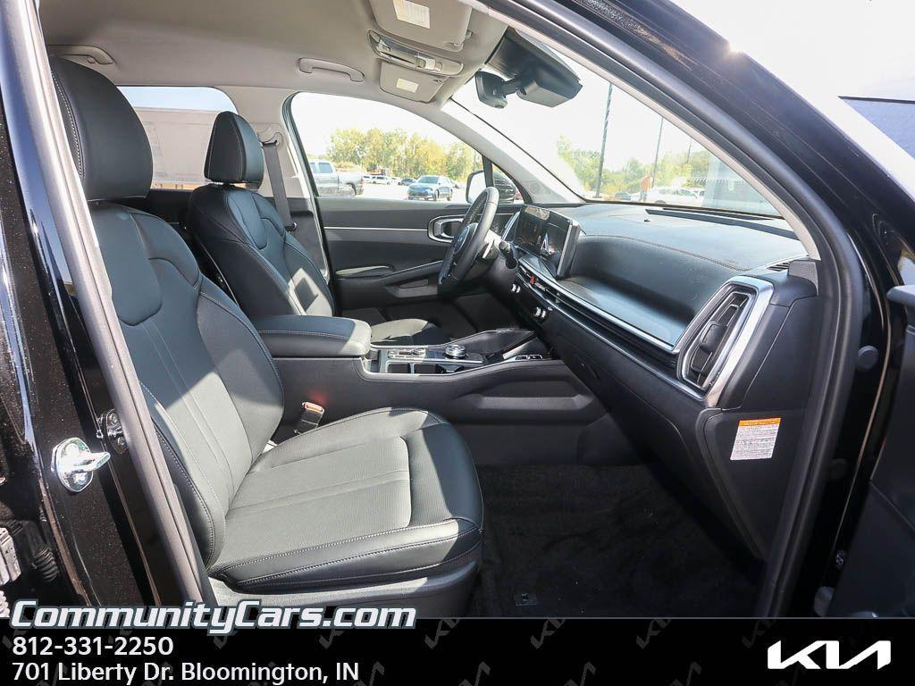 new 2025 Kia Sorento Hybrid car, priced at $37,500