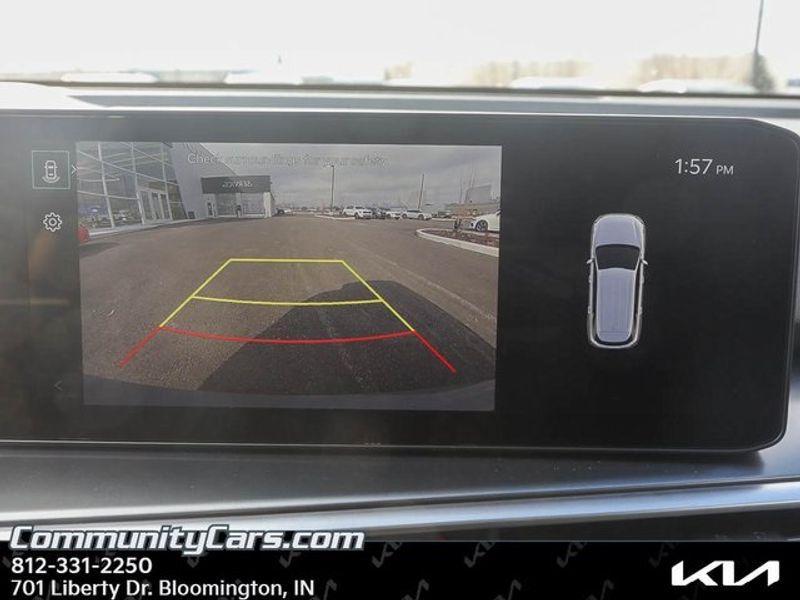 new 2025 Kia Sorento car, priced at $36,826