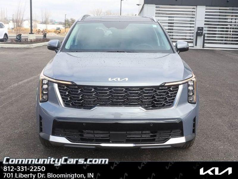 new 2025 Kia Sorento car, priced at $36,826