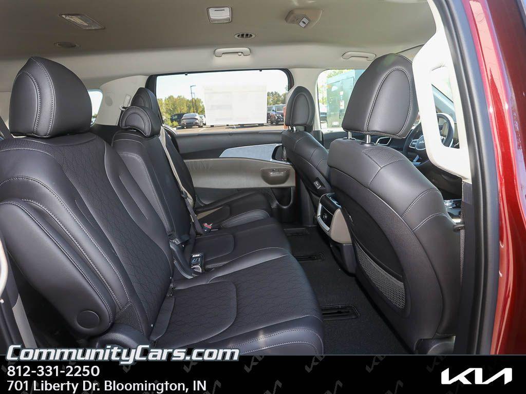 new 2026 Kia Carnival Hybrid car, priced at $44,390