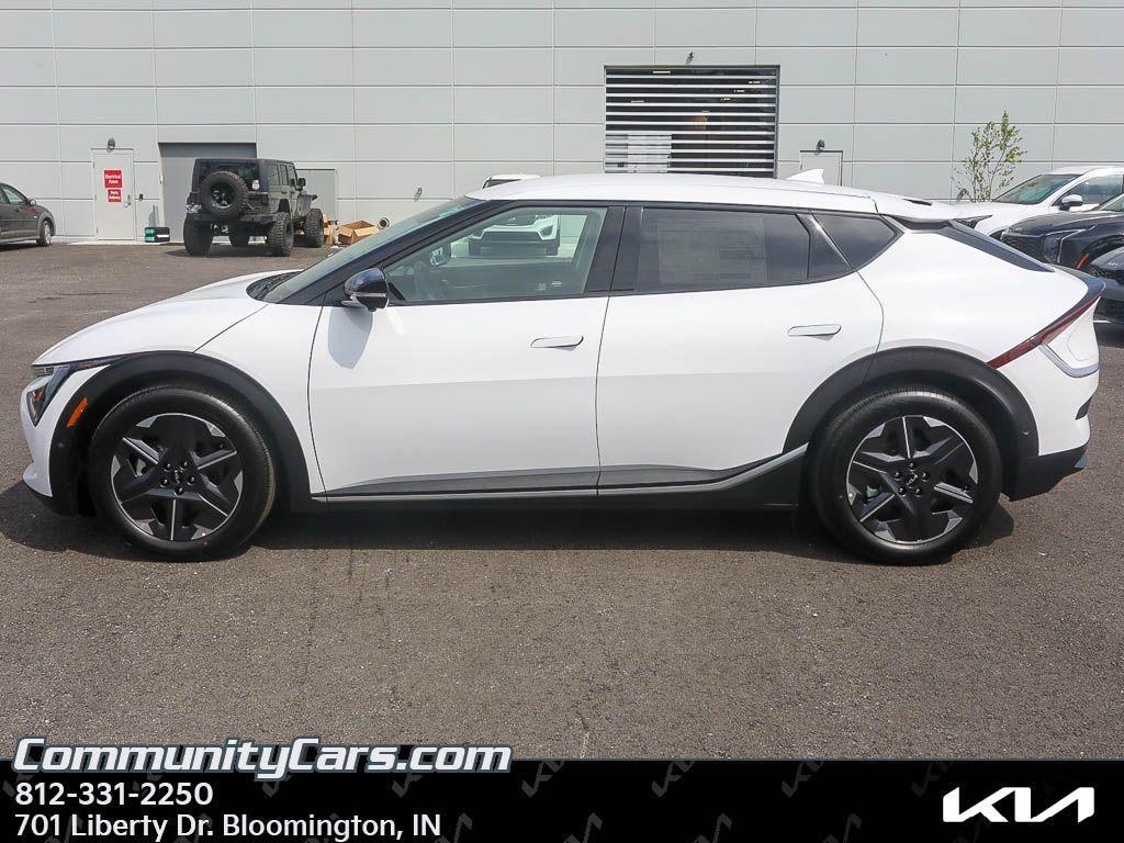 new 2025 Kia EV6 car, priced at $53,995