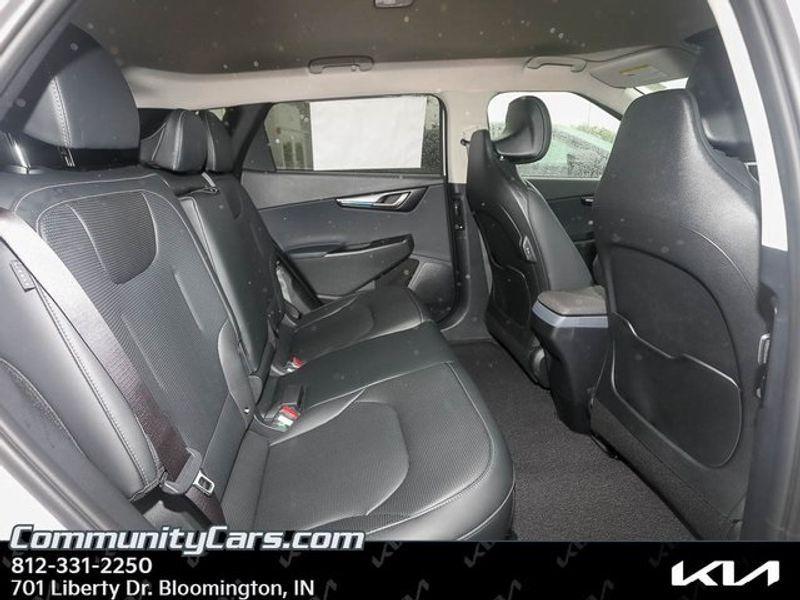 new 2025 Kia EV6 car, priced at $51,535