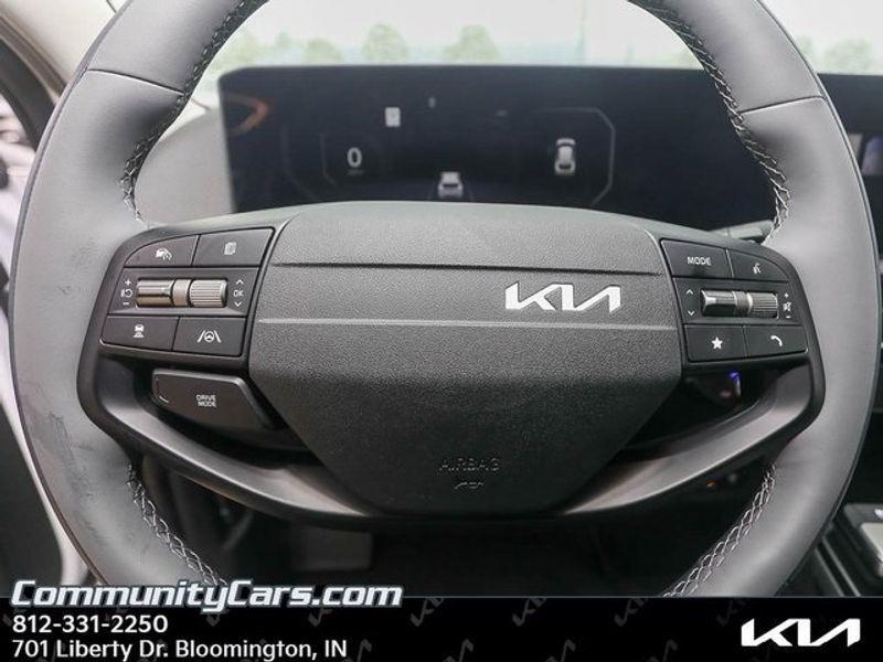 new 2025 Kia EV6 car, priced at $51,535