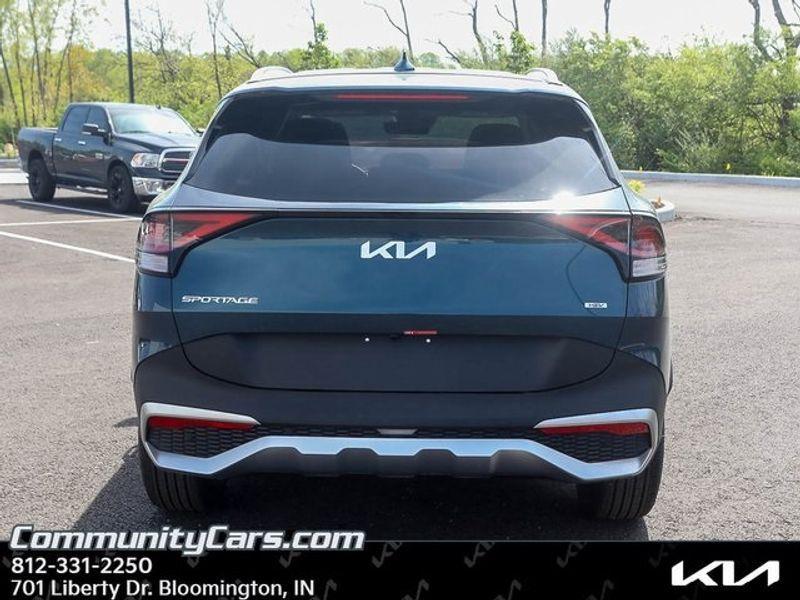 new 2025 Kia Sportage Hybrid car, priced at $32,500