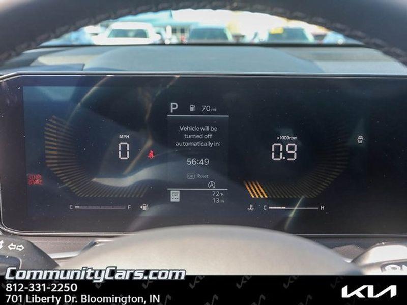 new 2025 Kia Sorento car, priced at $37,675