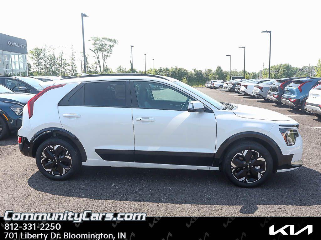 new 2025 Kia Niro EV car, priced at $42,865