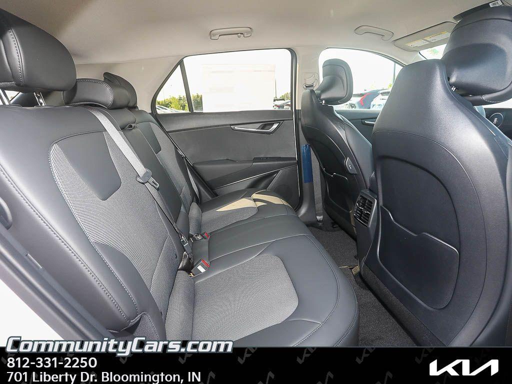 new 2025 Kia Niro EV car, priced at $42,865