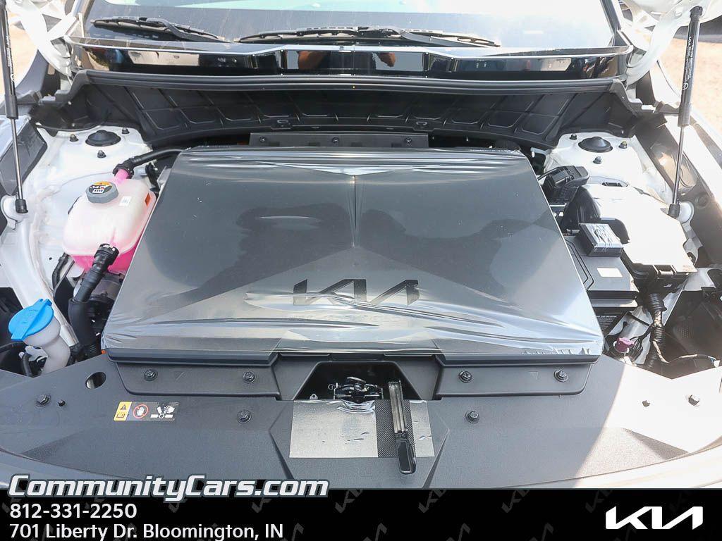 new 2025 Kia Niro EV car, priced at $42,865