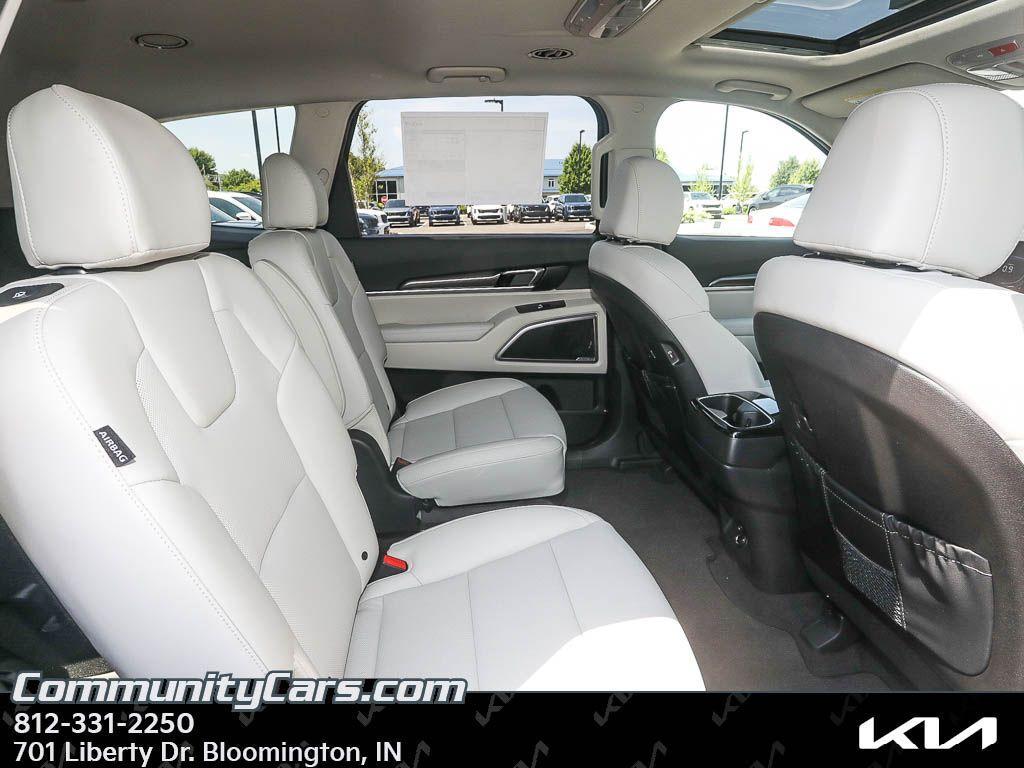 new 2025 Kia Telluride car, priced at $40,030