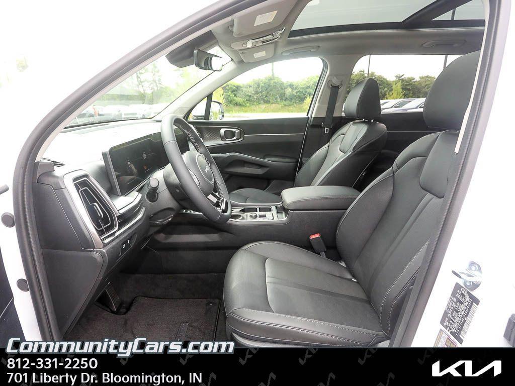 new 2025 Kia Sorento car, priced at $41,987