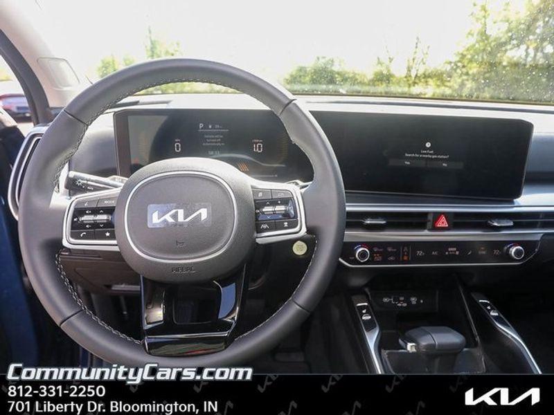 new 2025 Kia Sorento car, priced at $36,375