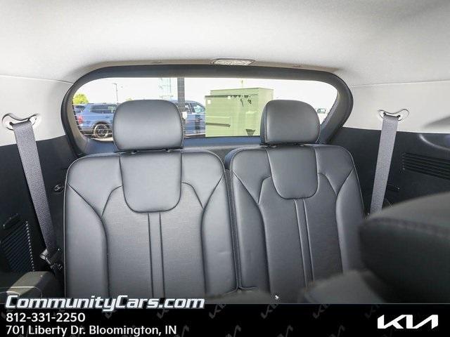 new 2025 Kia Sorento car, priced at $36,375