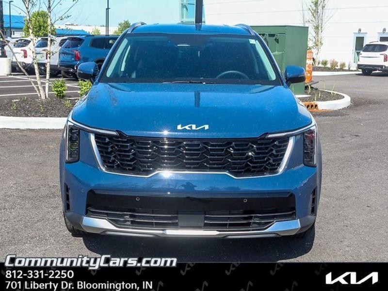 new 2025 Kia Sorento car, priced at $36,375