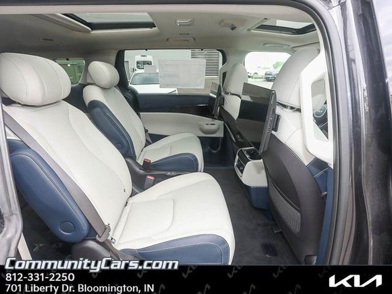 new 2025 Kia Carnival car, priced at $52,000