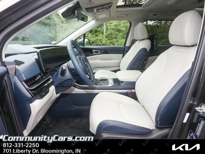 new 2025 Kia Carnival car, priced at $52,000