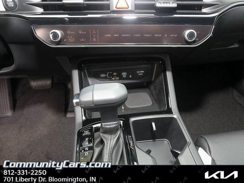 new 2025 Kia K5 car, priced at $30,930