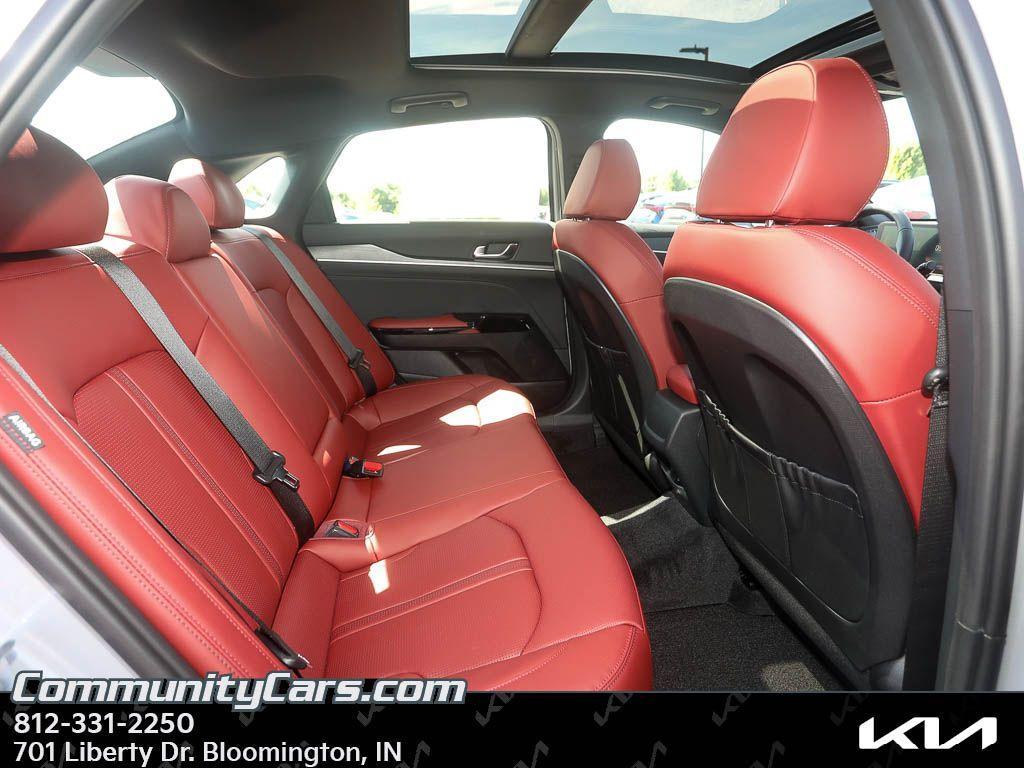 new 2025 Kia K5 car, priced at $31,000