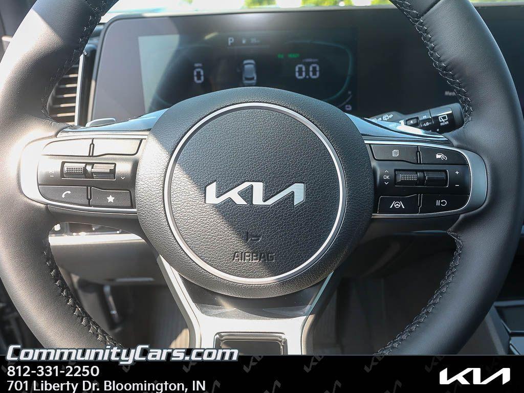 new 2025 Kia Sportage Plug-In Hybrid car, priced at $40,500