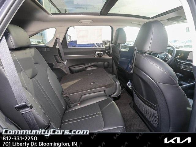 new 2025 Kia Sorento car, priced at $37,597