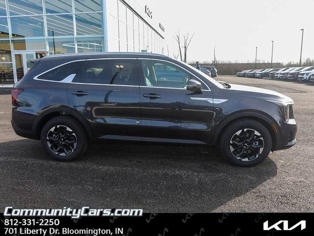 new 2025 Kia Sorento car, priced at $37,597