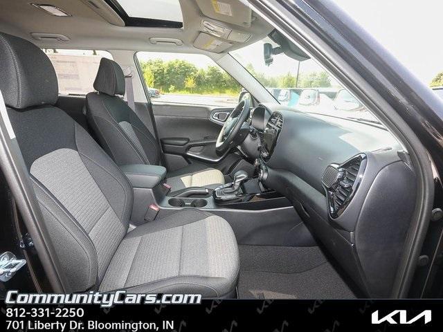 new 2025 Kia Soul car, priced at $26,705