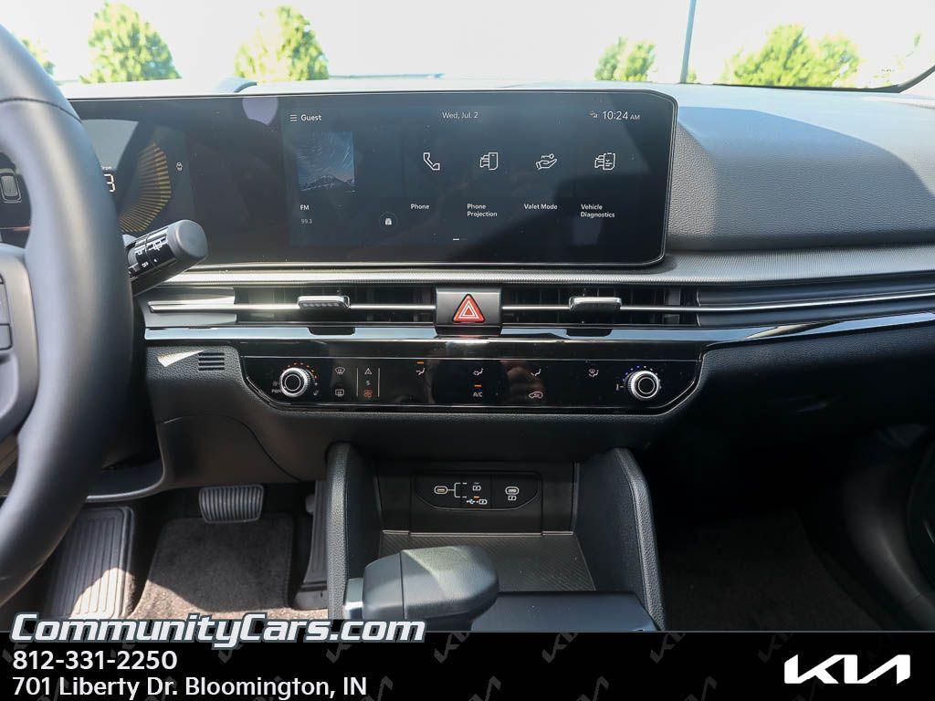 new 2026 Kia Sportage car, priced at $32,360