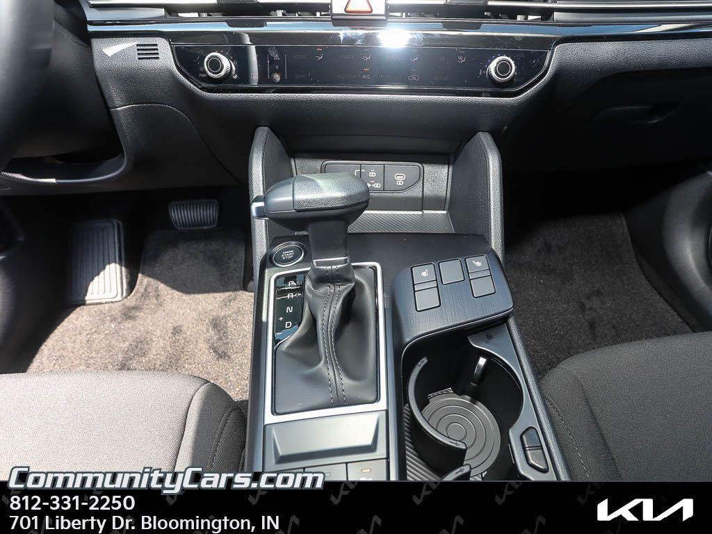 new 2026 Kia Sportage car, priced at $32,360