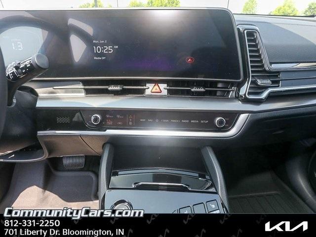 new 2025 Kia Sportage Hybrid car, priced at $34,820