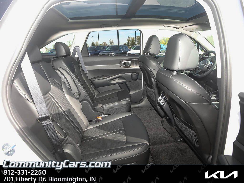 new 2025 Kia Sorento car, priced at $38,490