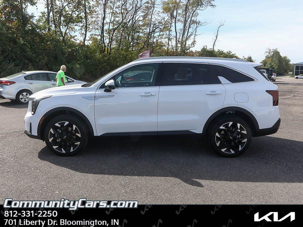 new 2025 Kia Sorento car, priced at $38,490