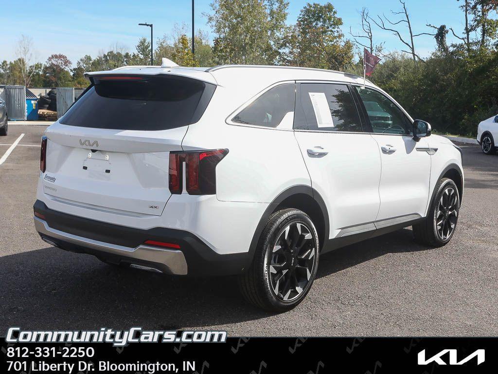 new 2025 Kia Sorento car, priced at $38,490