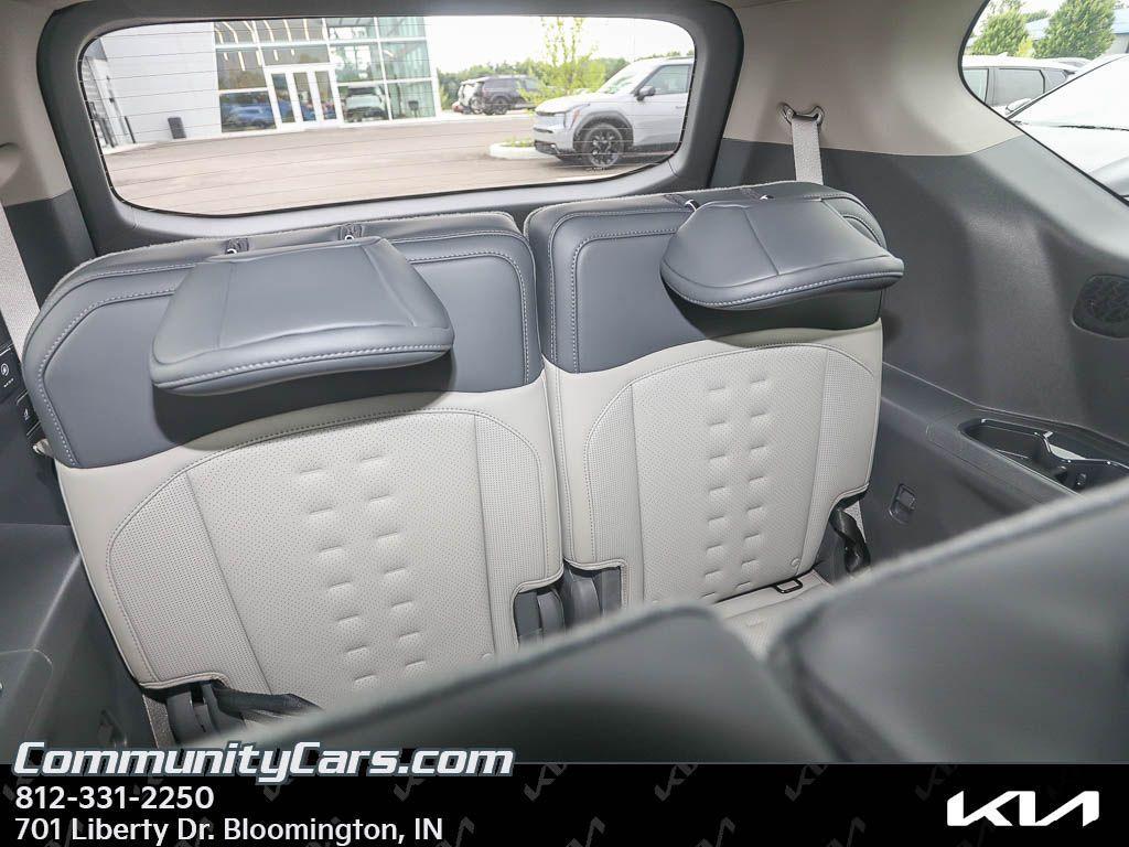 new 2026 Kia EV9 car, priced at $65,315