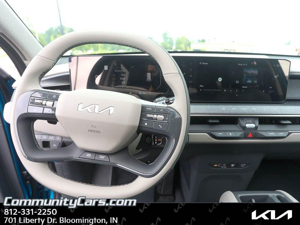 new 2026 Kia EV9 car, priced at $65,315