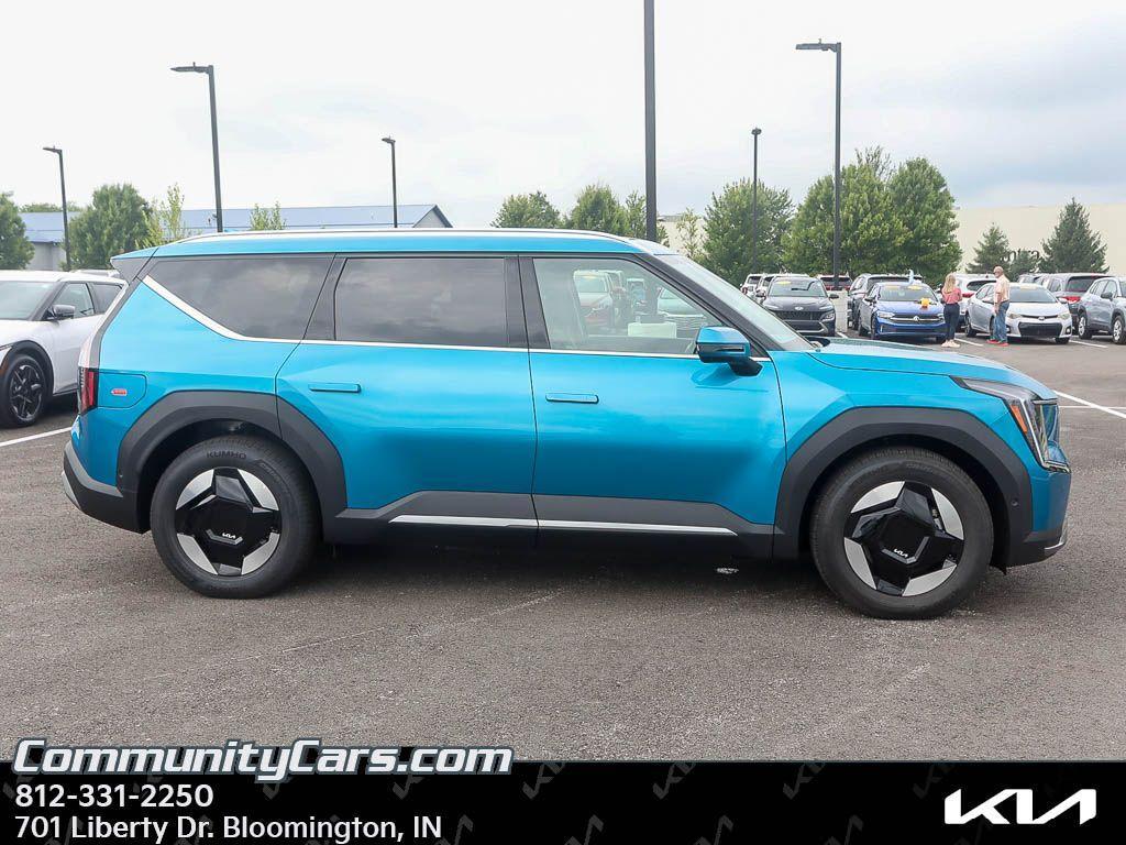 new 2026 Kia EV9 car, priced at $65,315