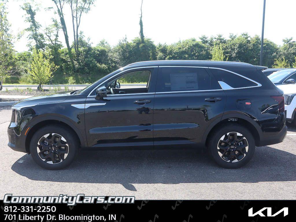 new 2025 Kia Sorento car, priced at $37,703