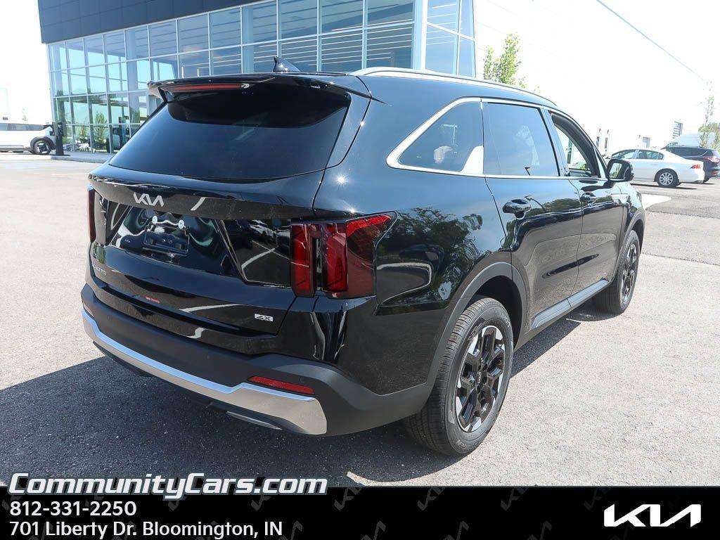 new 2025 Kia Sorento car, priced at $37,703