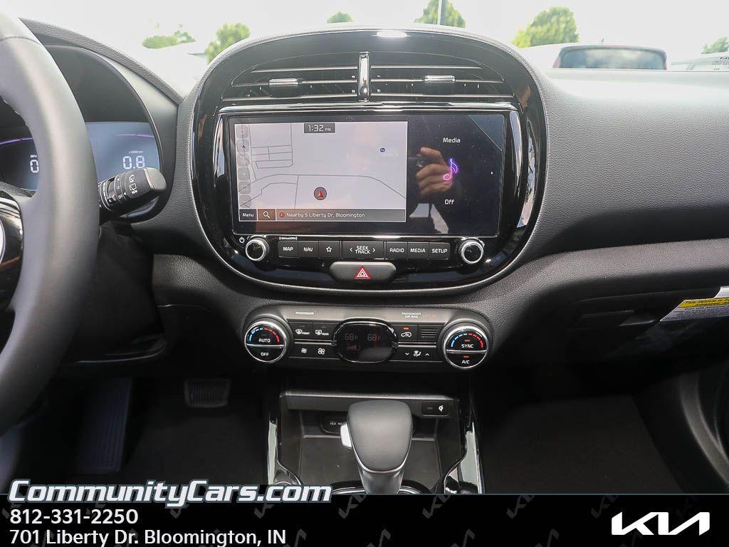 new 2025 Kia Soul car, priced at $25,542