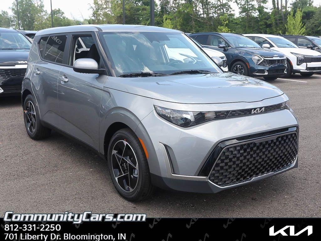 new 2025 Kia Soul car, priced at $25,542