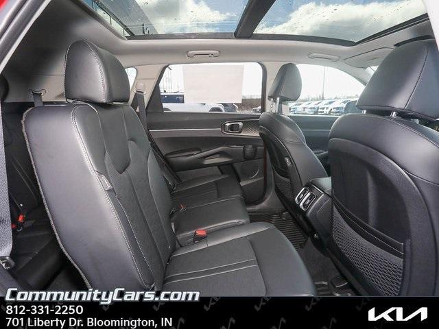 new 2025 Kia Sorento car, priced at $37,451