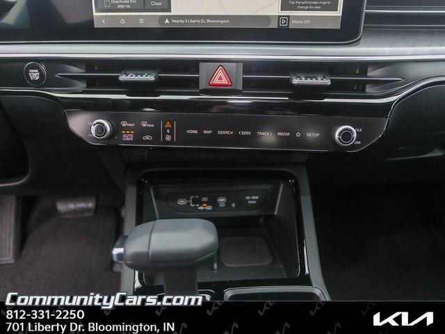 new 2025 Kia K5 car, priced at $29,960