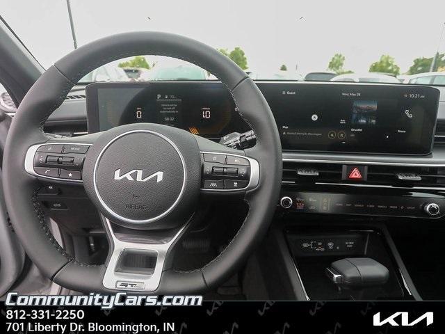 new 2025 Kia K5 car, priced at $29,960