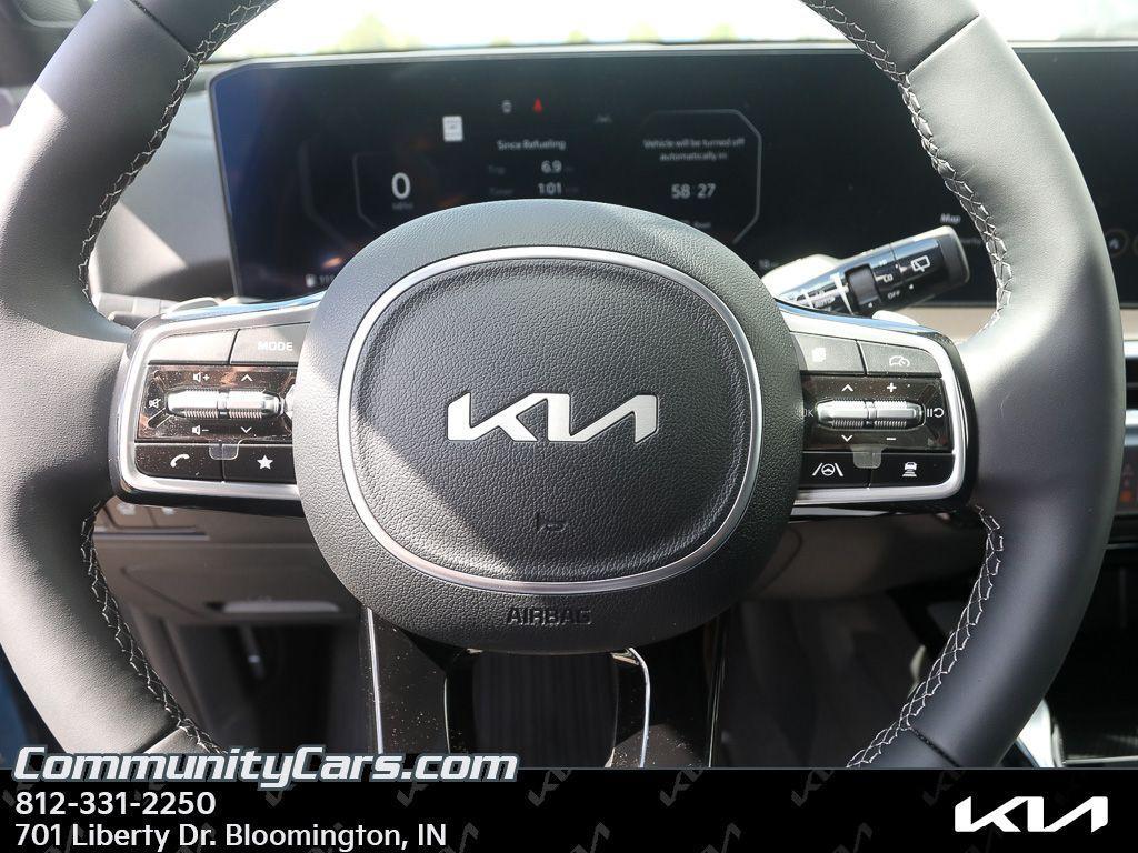 new 2025 Kia Sorento Hybrid car, priced at $48,080