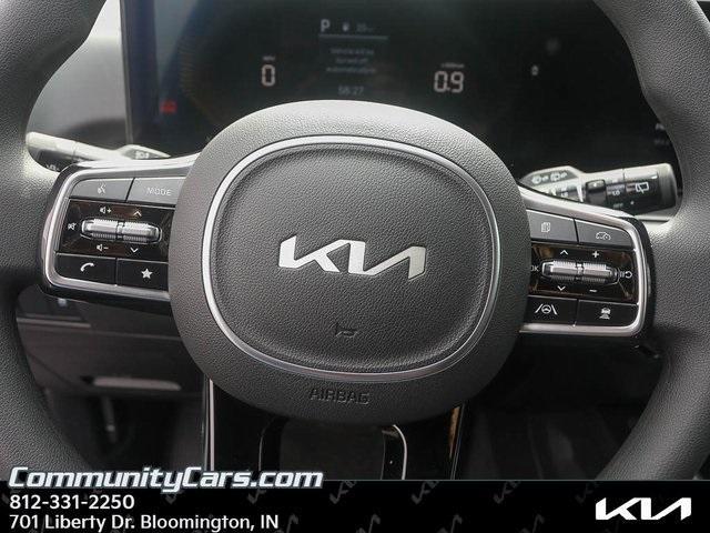 new 2025 Kia Sorento car, priced at $33,125